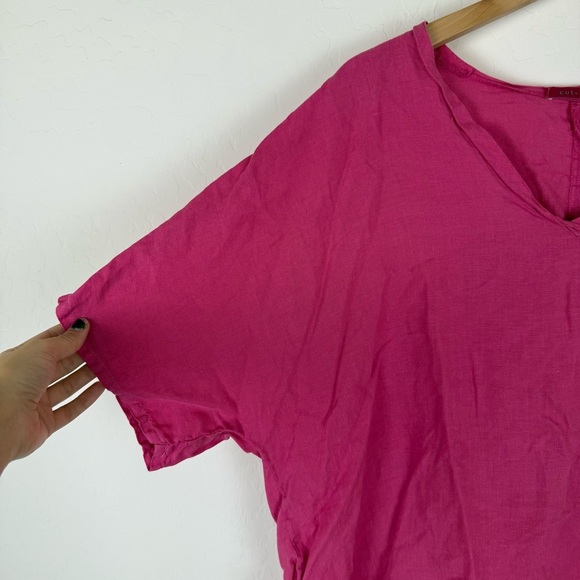 Cut Loose Magenta Pink V-Neck 100% Linen Top - Picture 3 of 7